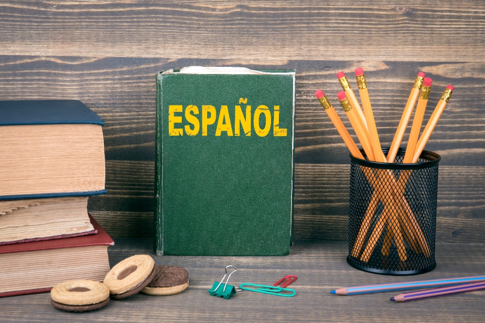 Spanish book with pencils